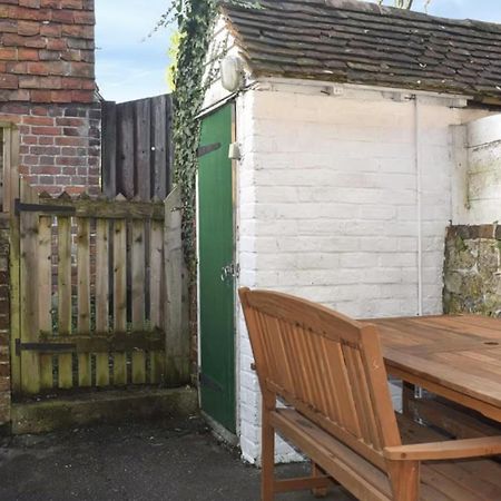 Beautiful Renovated Cottage In Mersham Ashford Kent Kültér fotó